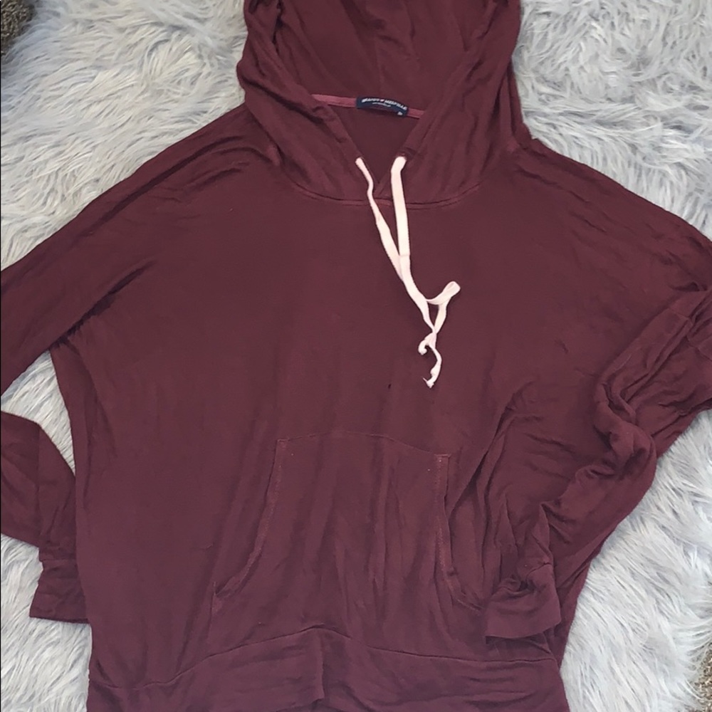Brandy Melville thin pull over